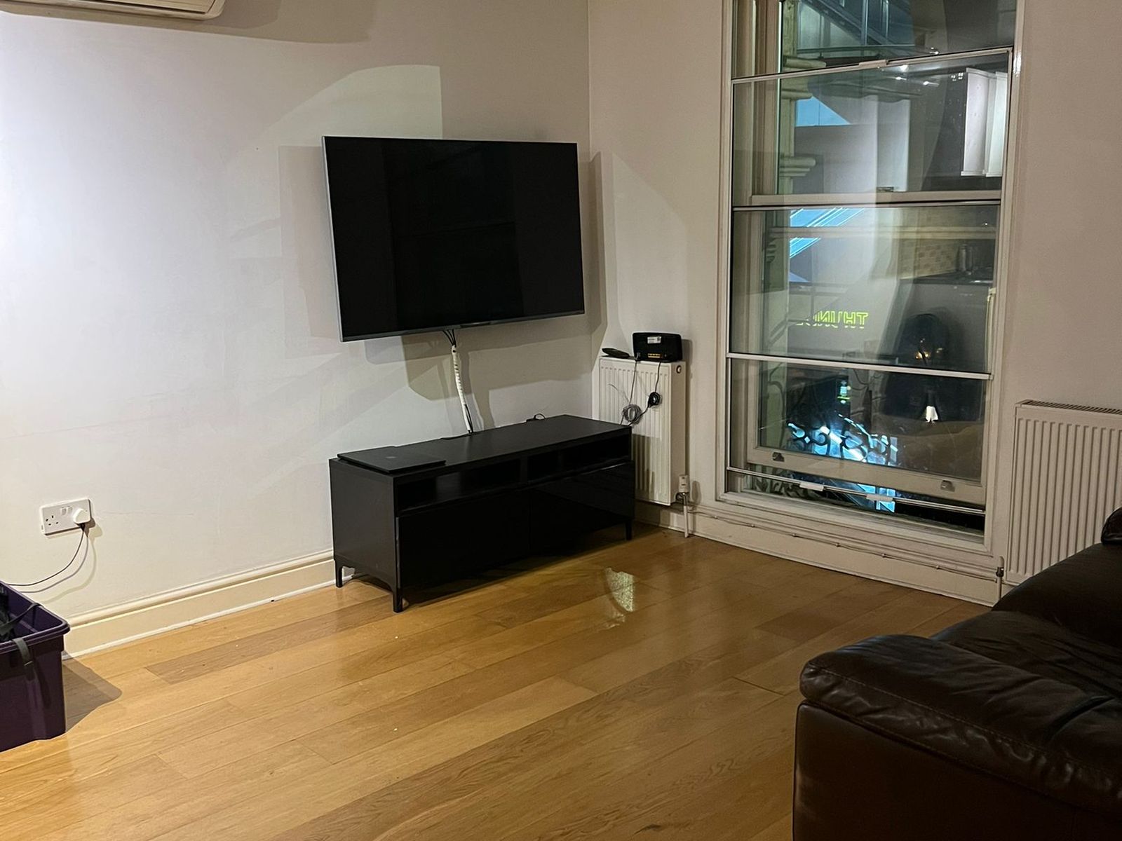 Villiers Street flat, Westminster, living room before refurbishment